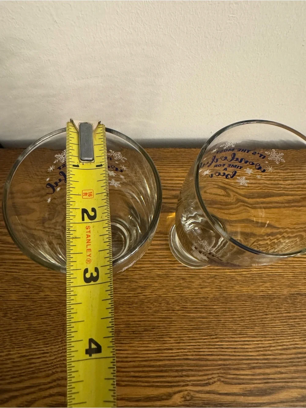 SET OF 2 Cristar Holiday Pilsner Glasses 